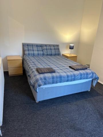 Luton Home Near Airport Private & Shared Bathroom Option Ngoại thất bức ảnh